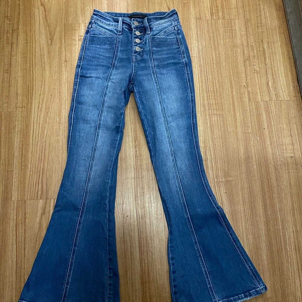 Flying monkey flares